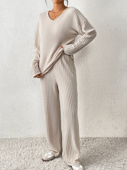 Iris | Ribbed V-Neck Lounge Set