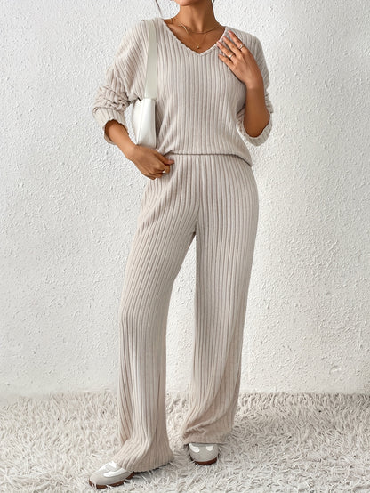 Iris | Ribbed V-Neck Lounge Set
