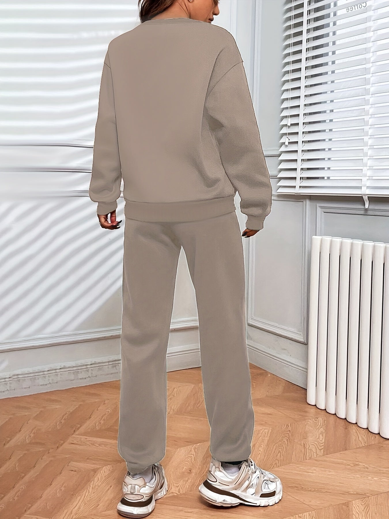 Willow | Oversized Sweatshirt and Joggers Set