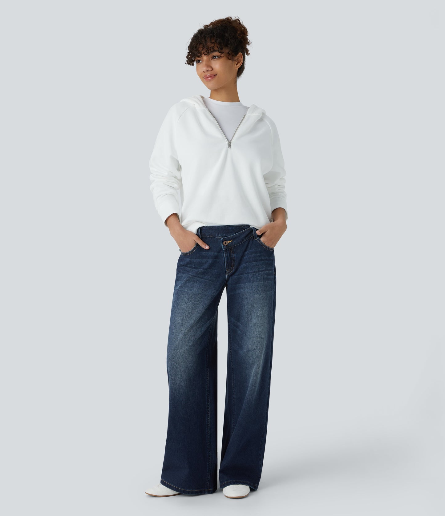 Cheska | Low-Rise Wide-Leg Jeans